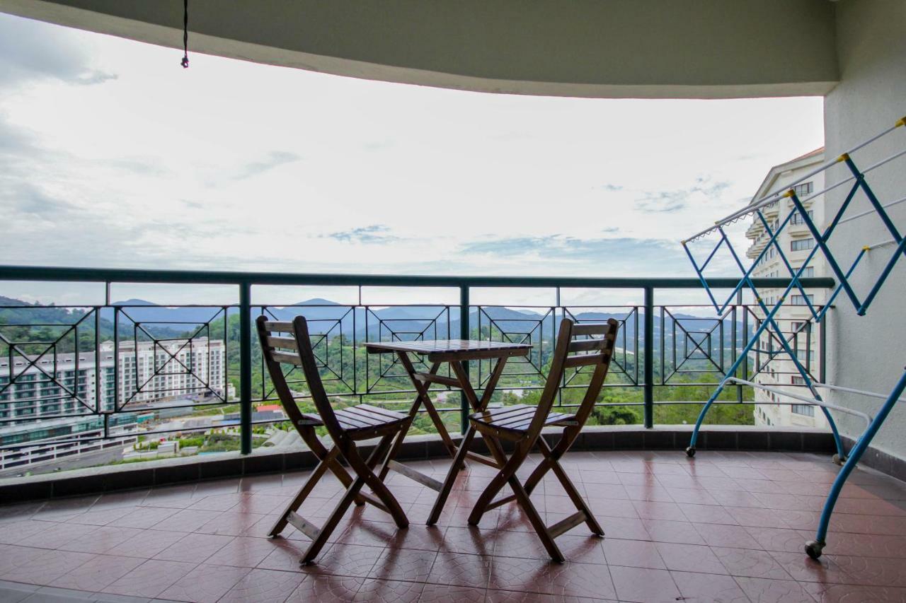 Fun Apartment @ Equatorial Hill Resort 金马仑高原 外观 照片